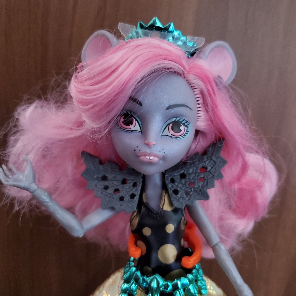 Monster High Boo York Gala Mouscedes King